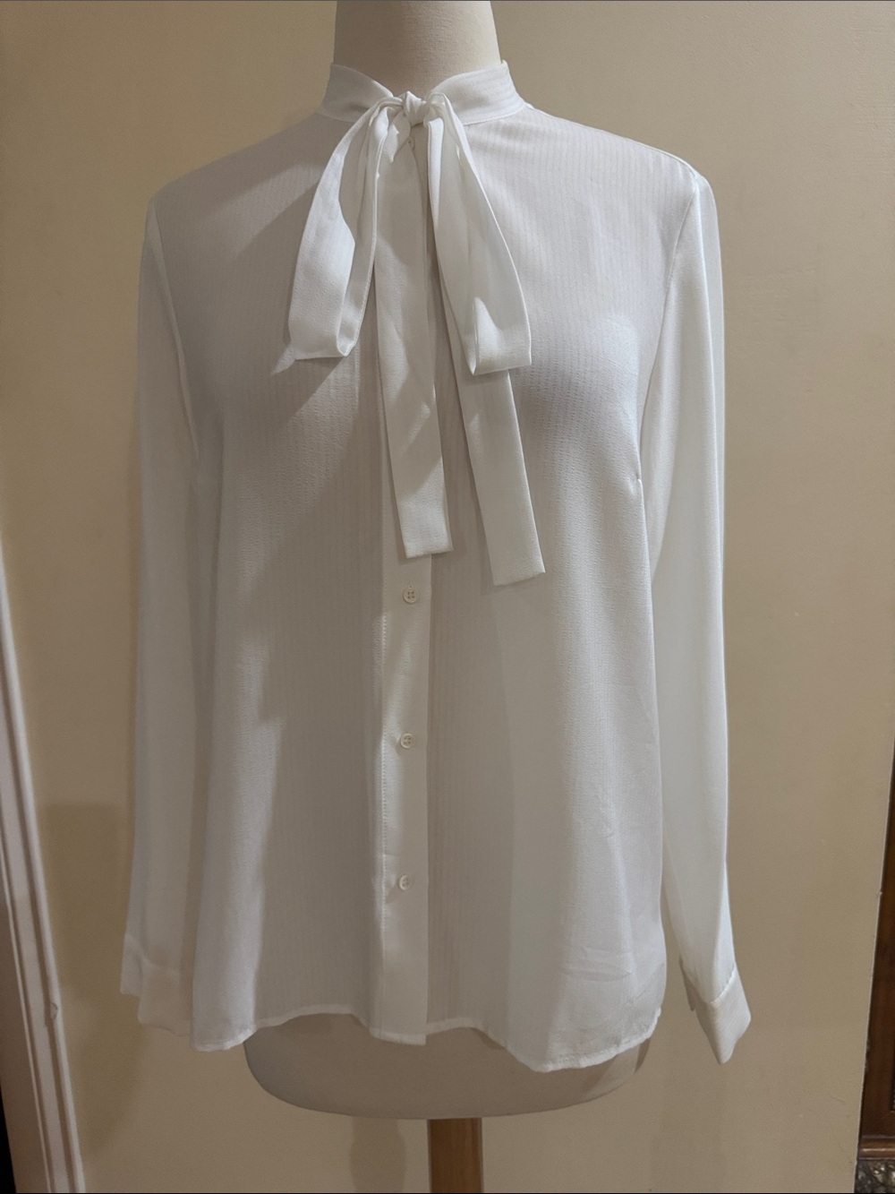 White Tie-Neck Long Sleeve Blouse